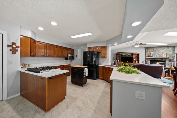 45 Markham Terrace — Photo 10
