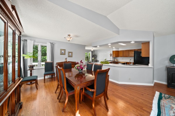 45 Markham Terrace — Photo 12